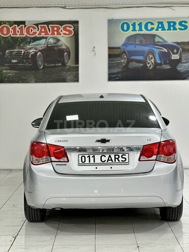 Chevrolet Cruze-7