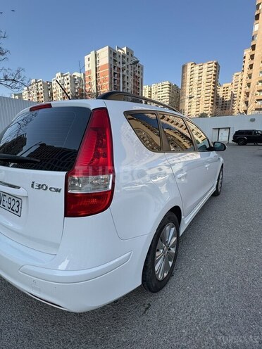 Hyundai i30-8