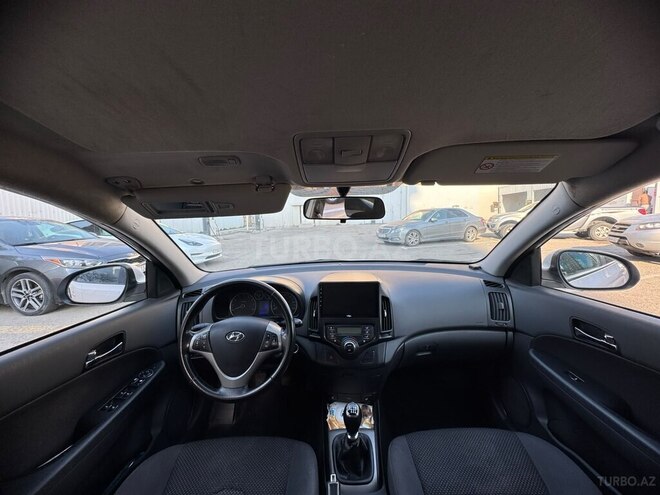Hyundai i30-11