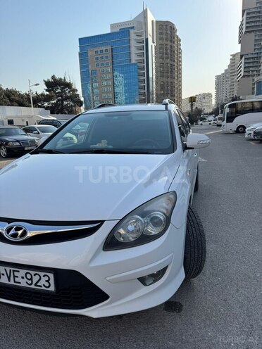 Hyundai i30-13