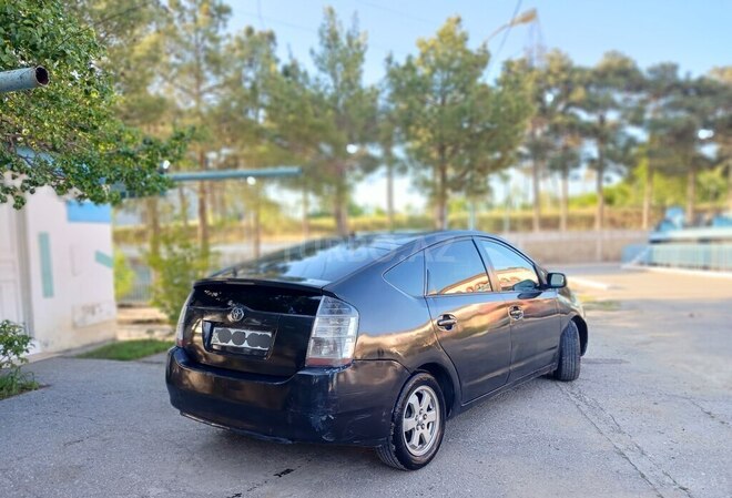 Toyota Prius-6