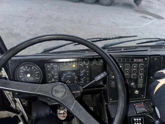 MAZ 65151-10
