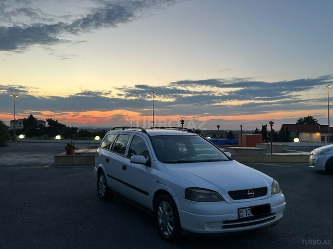 Opel Astra-9