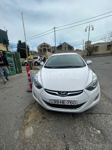 Hyundai Avante-1