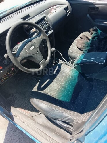 Ford Escort-5