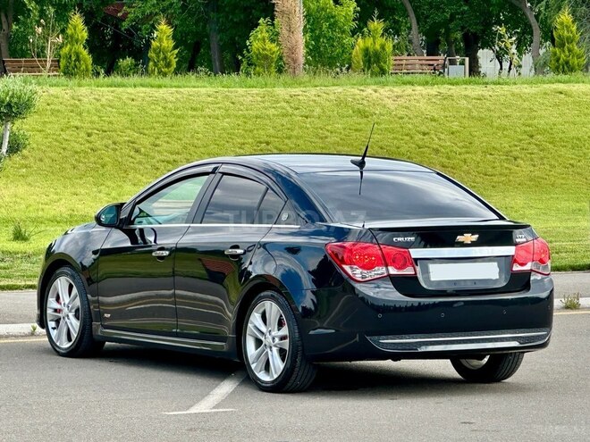 Chevrolet Cruze-8