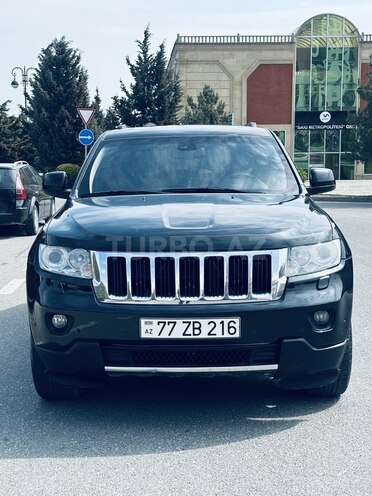 Jeep Grand Cherokee-1