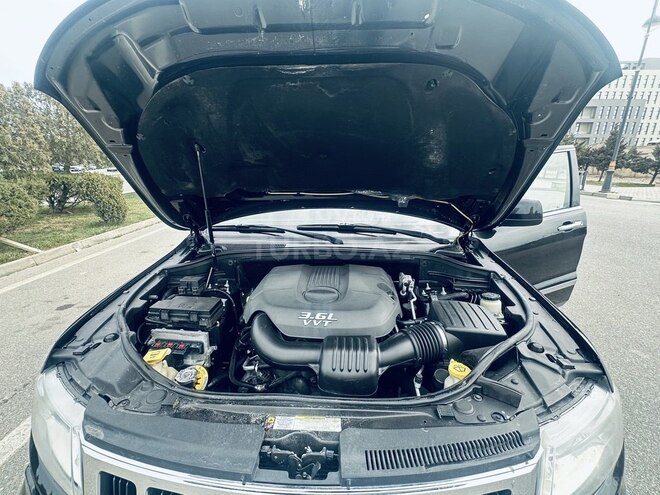 Jeep Grand Cherokee-22