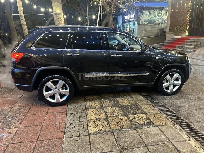 Jeep Grand Cherokee-4