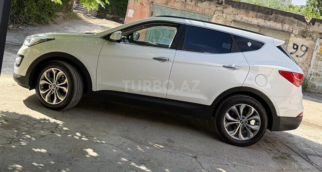 Hyundai Santa Fe-19