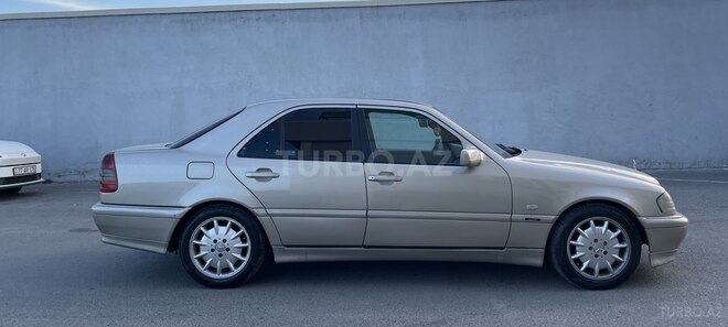Mercedes C 220-3