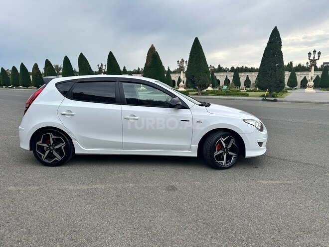 Hyundai i30-6