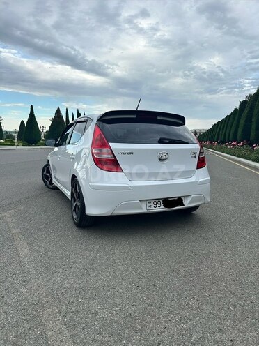 Hyundai i30-4
