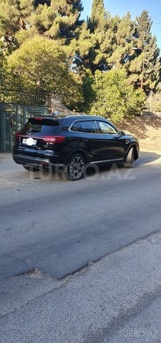 Hongqi HS5-2