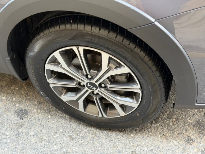 Kia Rio X-Line-17