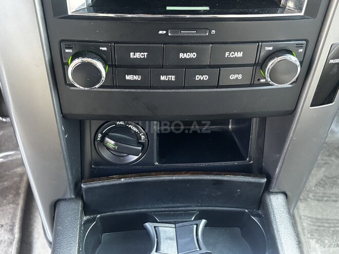 Toyota Land Cruiser Prado-10