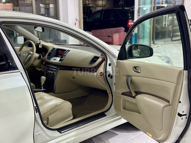 Nissan Teana-13