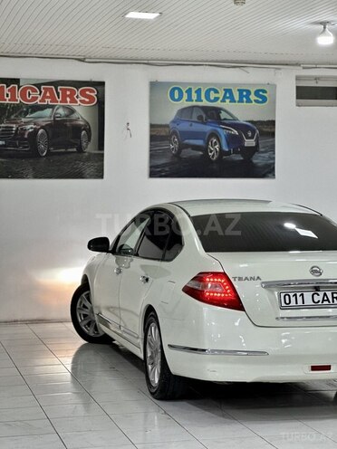 Nissan Teana-9