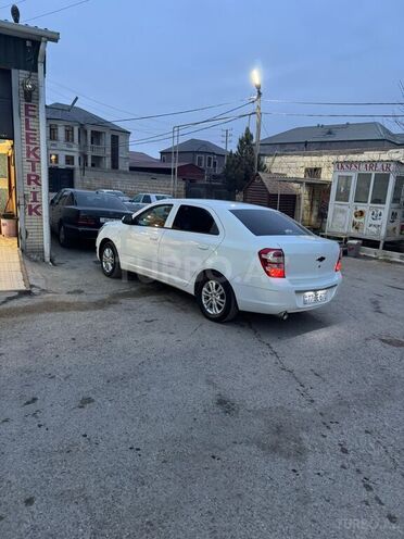 Chevrolet Cobalt-8