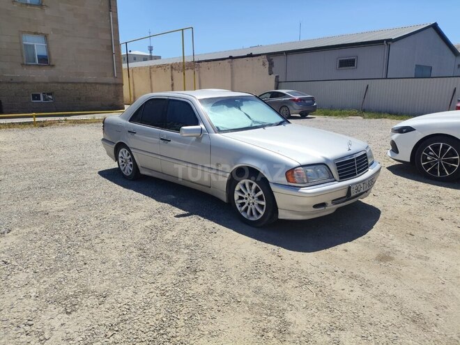 Mercedes C 240-3