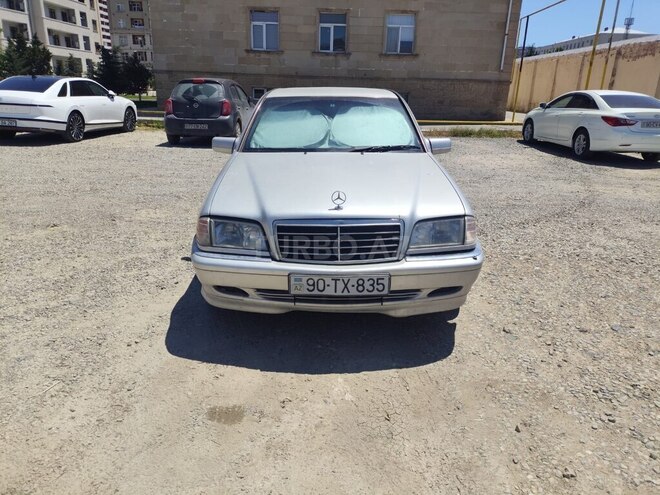 Mercedes C 240-1