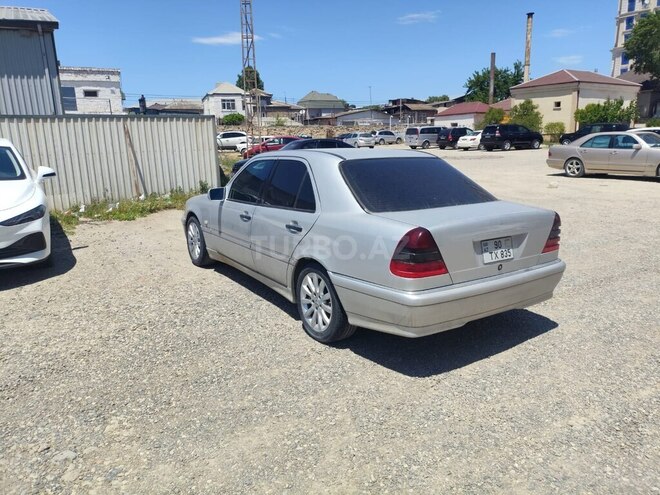 Mercedes C 240-8