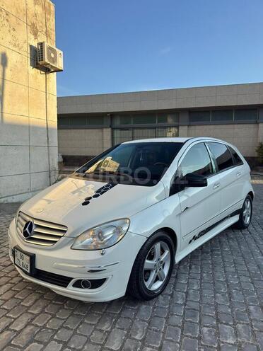 Mercedes B 170-1