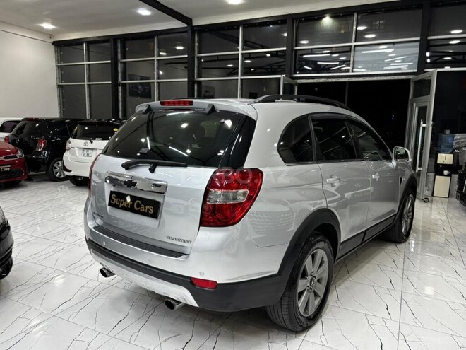 Chevrolet Captiva-8