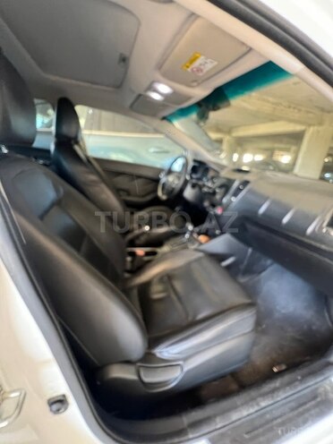 Kia Cerato-6