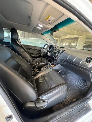 Kia Cerato-4