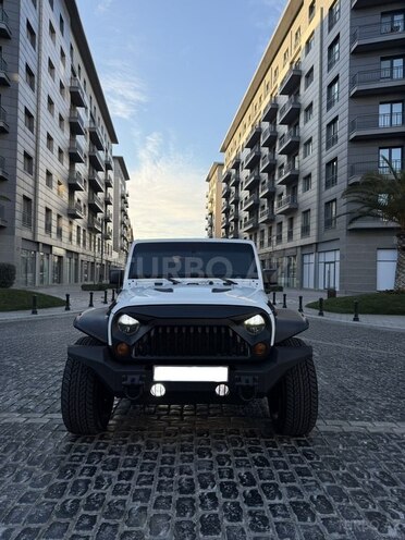 Jeep Wrangler-1