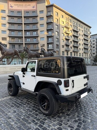 Jeep Wrangler-8