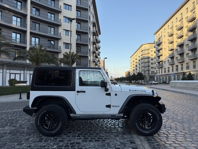 Jeep Wrangler-7