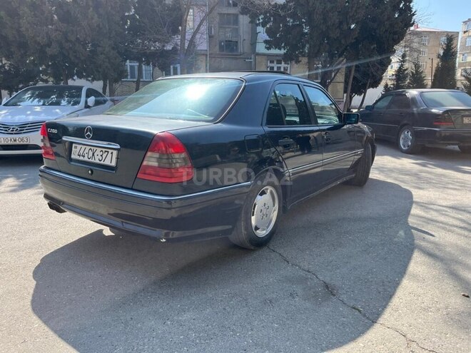 Mercedes C 200-3