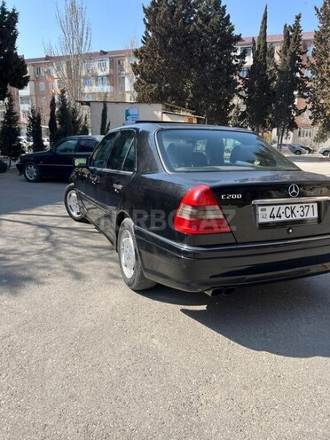 Mercedes C 200-6
