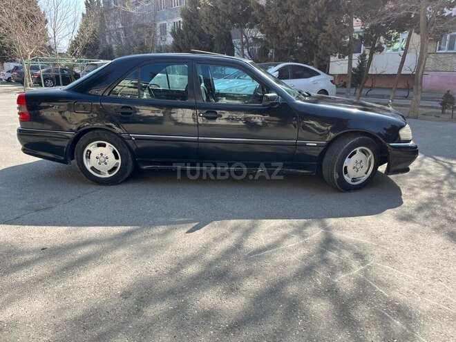 Mercedes C 200-4