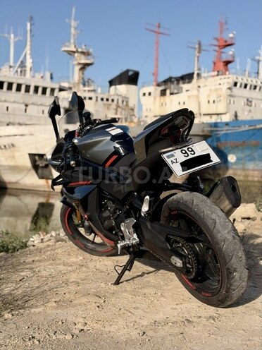 CFMOTO 450 SR-6