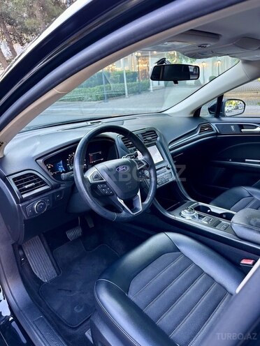 Ford Fusion (North America)-13