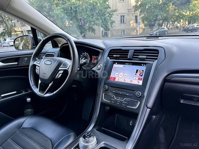 Ford Fusion (North America)-6
