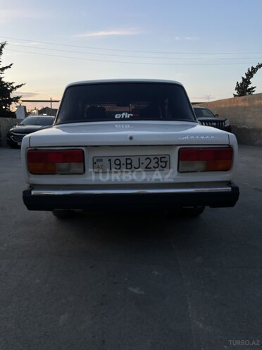 LADA (VAZ) 2107-4