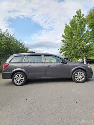 Opel Astra-4