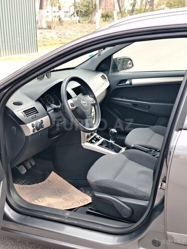 Opel Astra-9