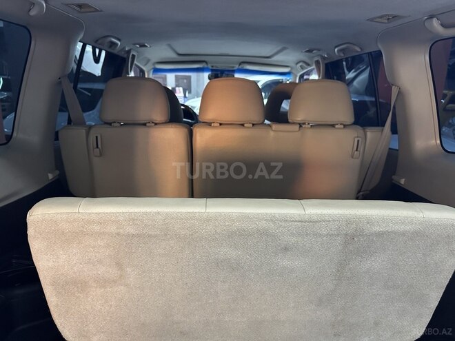 Mitsubishi Pajero-15