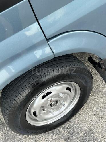Ford Transit-10