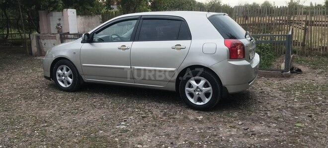 Toyota Corolla-15