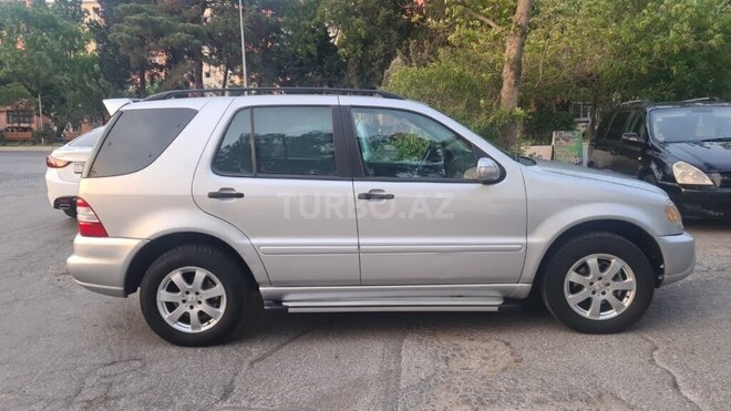 Mercedes ML 350-13