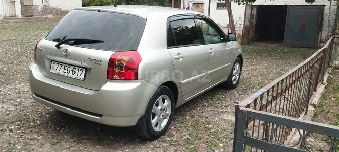 Toyota Corolla-7