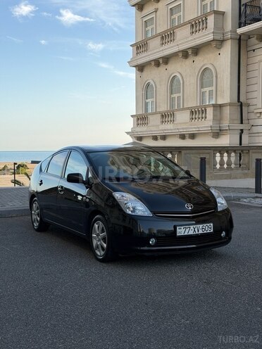 Toyota Prius-1