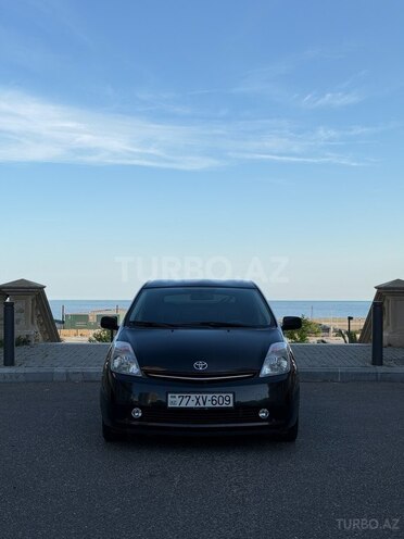 Toyota Prius-2