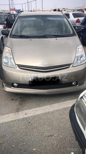 Toyota Prius-1